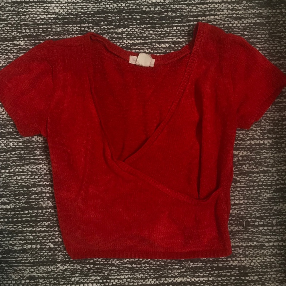 90s fuzzy crop top